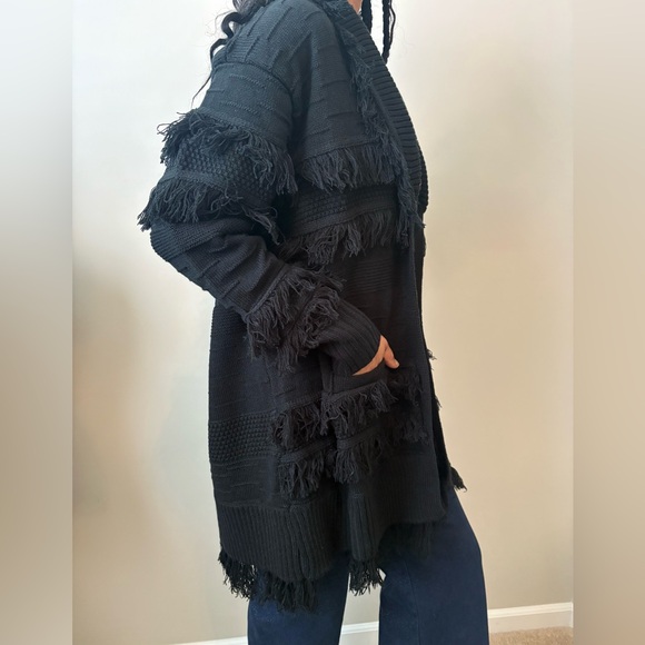 Attitudes by Renee Black Fringed Cardigan - Picture 3 of 4